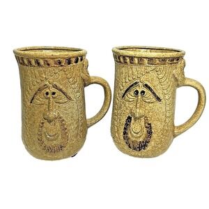 2 Handmade 3D Face Mugs Studio Art Pottery Coffee Cup Stoneware Arm Handle 26 OZ